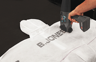 時(shí)尚圈新寵 絕對(duì)凹造型必備利器~EBS手持式噴碼機(jī)