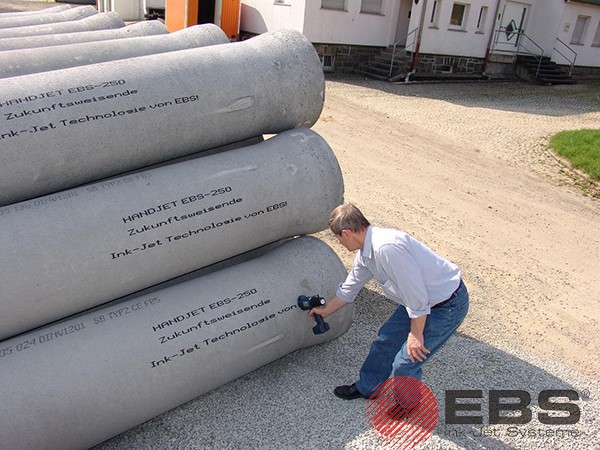 手持噴碼機管樁